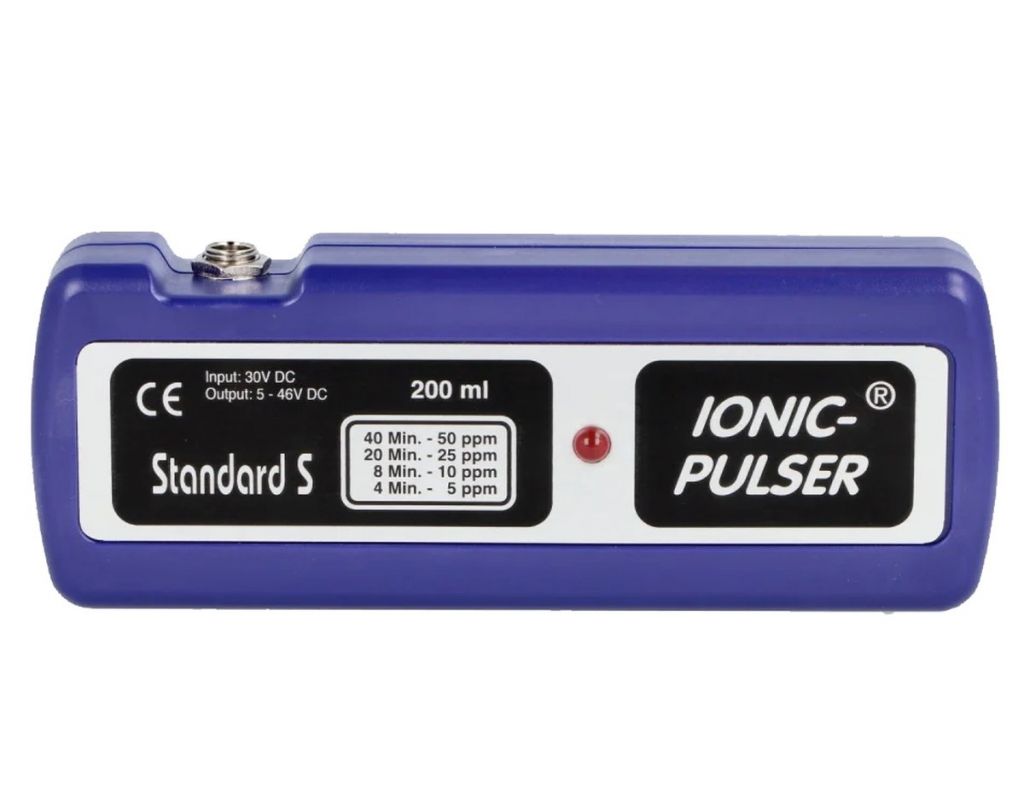 Ionic-Pulser® Standard S Silber-Generator + Wasser + Flasche 500ml und 100 ml Sprühflasche